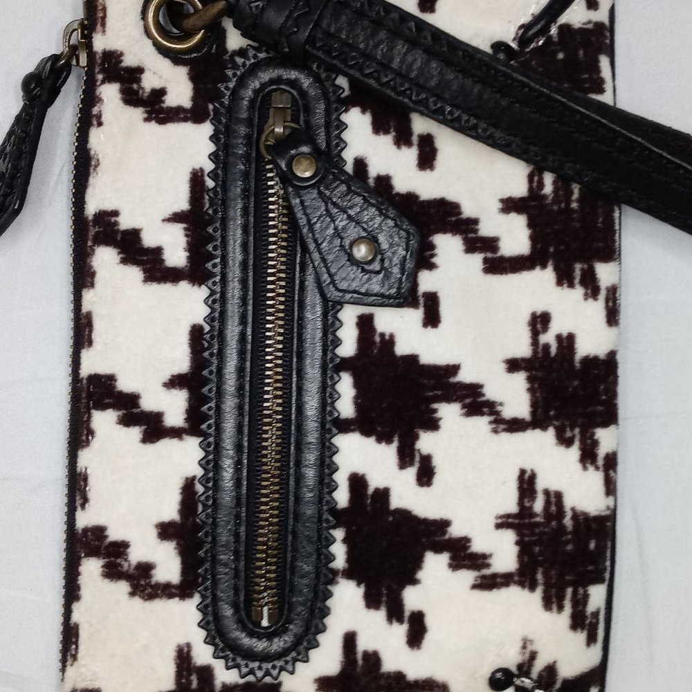 juicy couture clutch